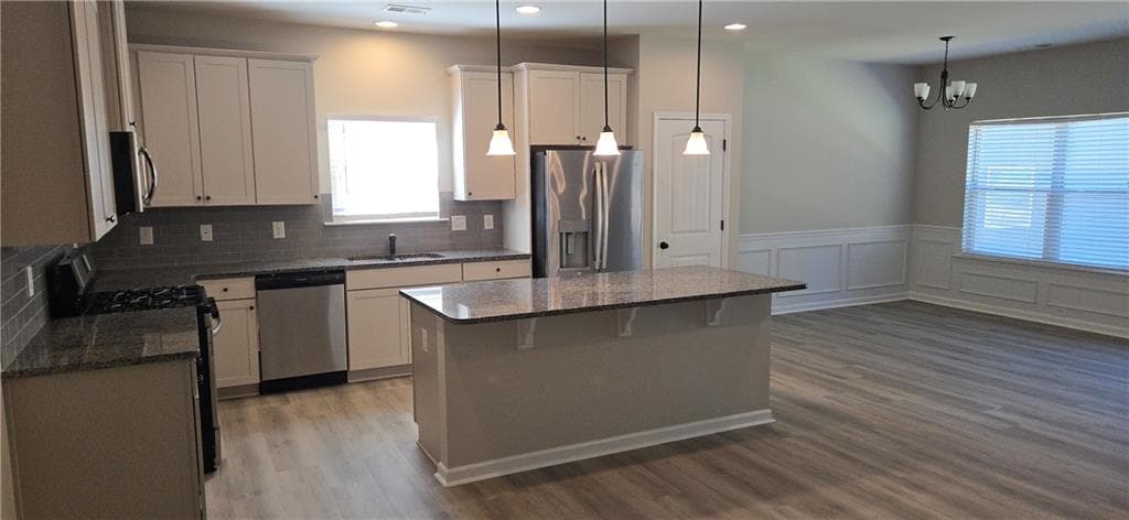 4 bedroom, 3 bathroom, 2,057 sq ft single family residence for rent at 251 Jefferson Avenue, Canton, GA 30114 for $2,350 a month — photo 7