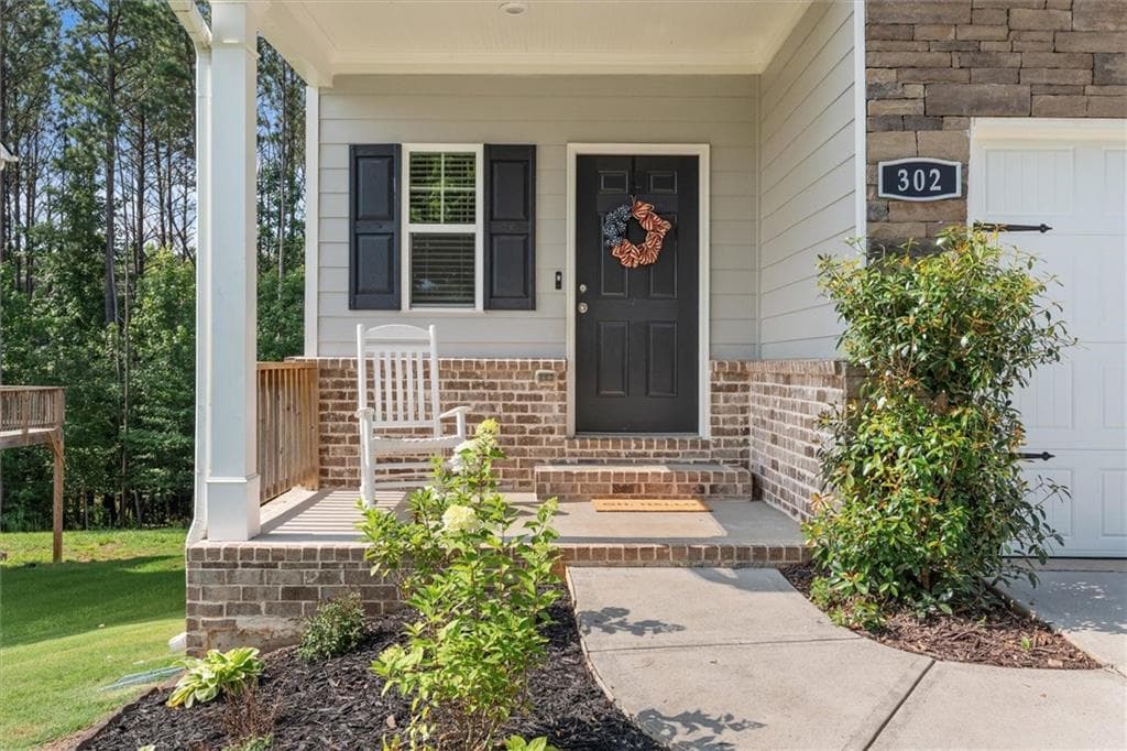 3 bedroom, 3 bathroom, 1,793 sq ft single family residence for sale at 302 Augusta Woods Drive, Villa Rica, GA 30180 — photo 5
