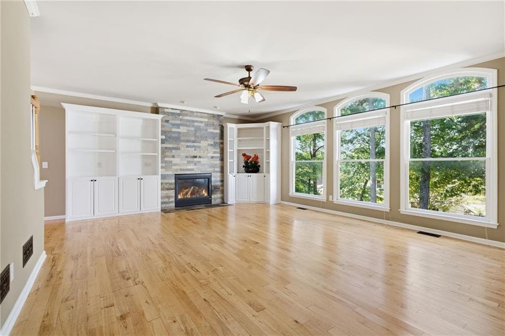 5 bedroom, 4 bathroom, 4,663 sq ft single family residence for sale at 1832 Shores Ridge Court, Suwanee, GA 30024 — photo 2