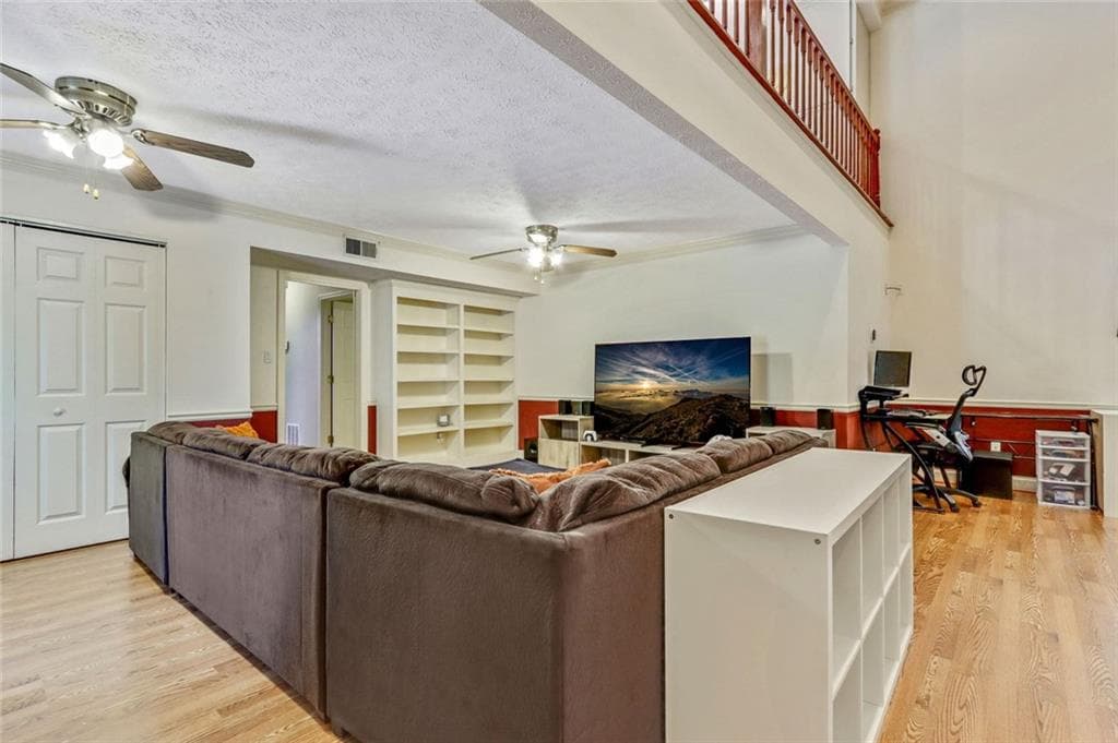 4 bedroom, 3 bathroom, 2,674 sq ft single family residence for sale at 2026 Crescent Drive, Snellville, GA 30078 — photo 10