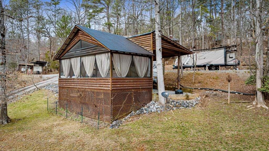 1 bedroom, 1 bathroom single family residence for sale at 18 Second Street, Ellijay, GA 30540