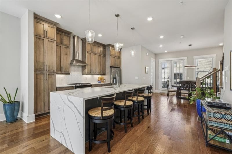 3 bedroom, 4 bathroom, 2,294 sq ft townhouse for sale at 1024 Robert Smalls, Atlanta, GA 30318 — photo 1 of 59