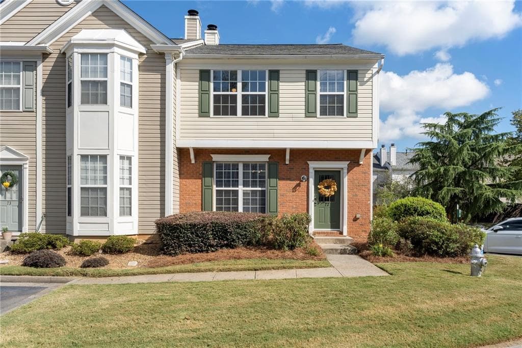 3 bedroom, 3 bathroom, 1,370 sq ft townhouse for sale at 13300 Morris Road 72, Milton, GA 30004 — photo 1 of 46