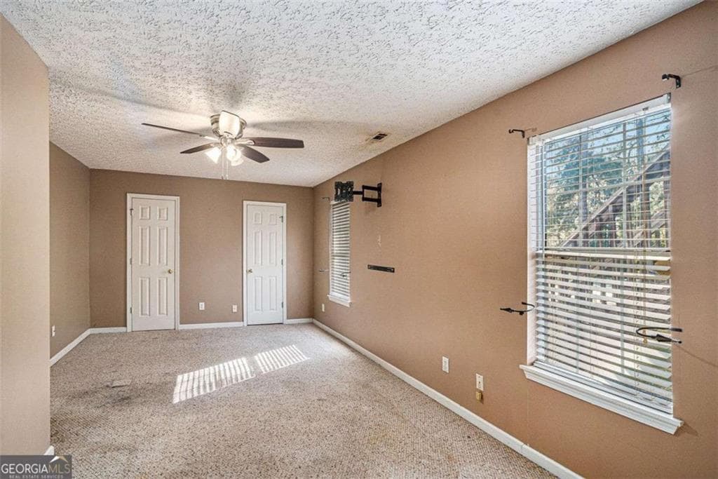 5 bedroom, 3 bathroom, 2,426 sq ft single family residence for rent at 2733 Cedar Tree Lane, Ellenwood, GA 30294 for $2,400 a month — photo 6