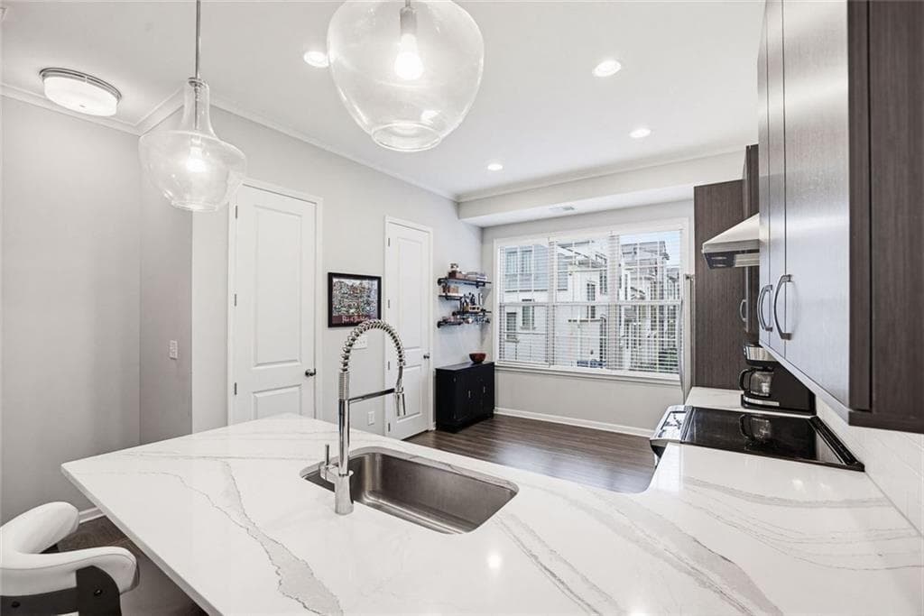 2 bedroom, 3 bathroom, 1,440 sq ft townhouse for sale at 629 Broadview Place, Atlanta, GA 30324 — photo 5