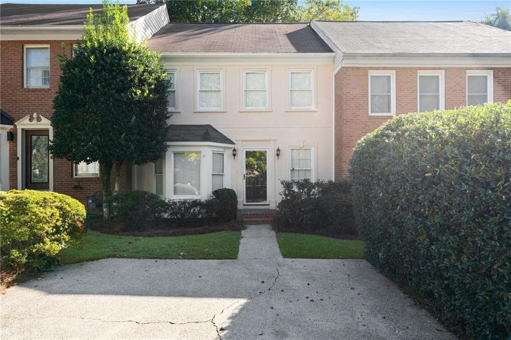 2 bedroom, 3 bathroom, 1,644 sq ft townhouse for sale at 1407 Old Virginia Court, Marietta, GA 30067