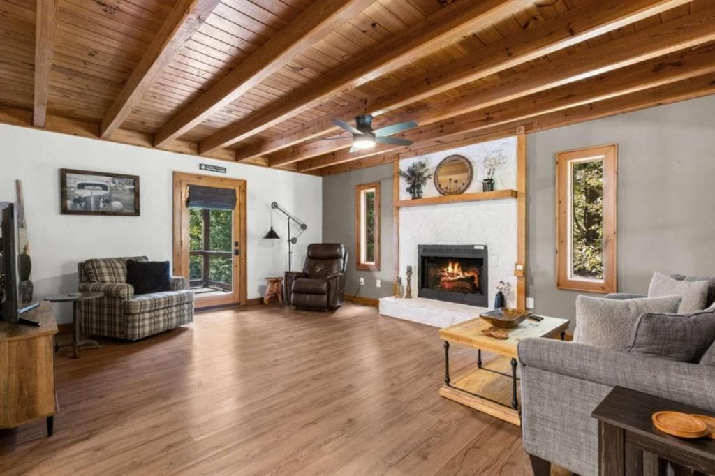 3 bedroom, 2 bathroom, 1,440 sq ft single family residence for sale at 36 Deep Cove Road, Blue Ridge, GA 30513 — photo 7