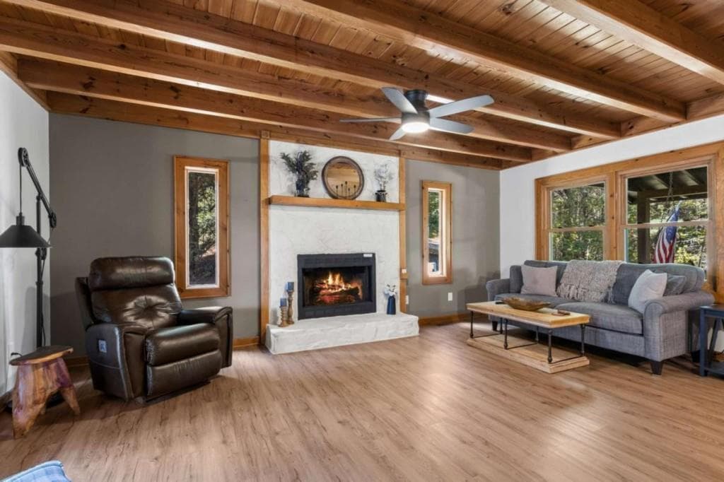 3 bedroom, 2 bathroom, 1,440 sq ft single family residence for sale at 36 Deep Cove Road, Blue Ridge, GA 30513 — photo 9