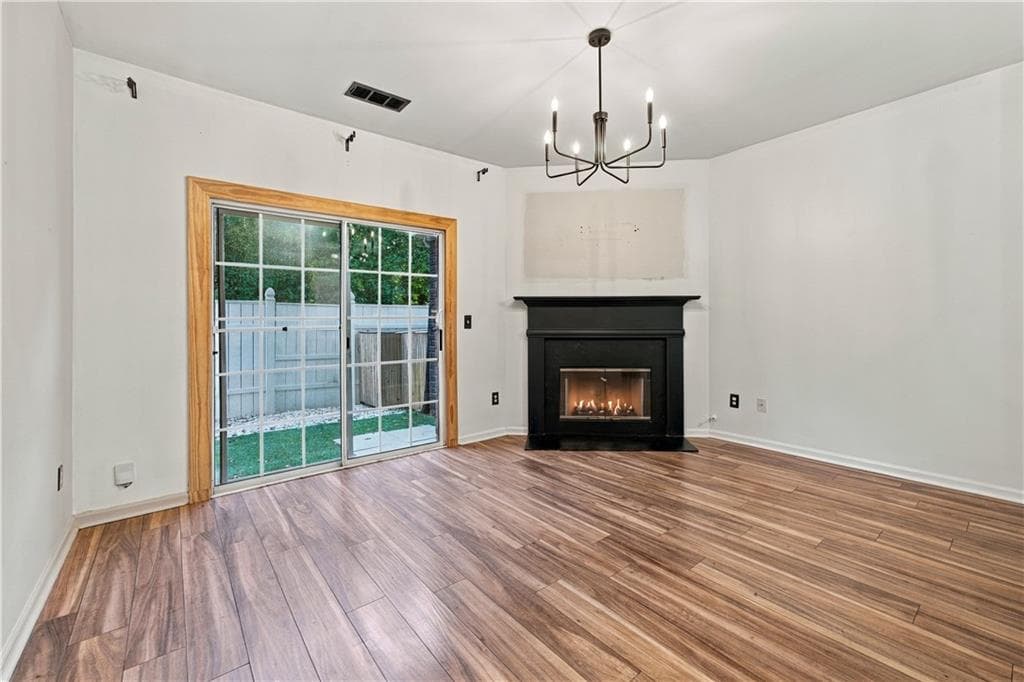 2 bedroom, 3 bathroom, 1,256 sq ft townhouse for rent at 310 Paden Cove Trail, Lawrenceville, GA 30044 for $2,100 a month — photo 5