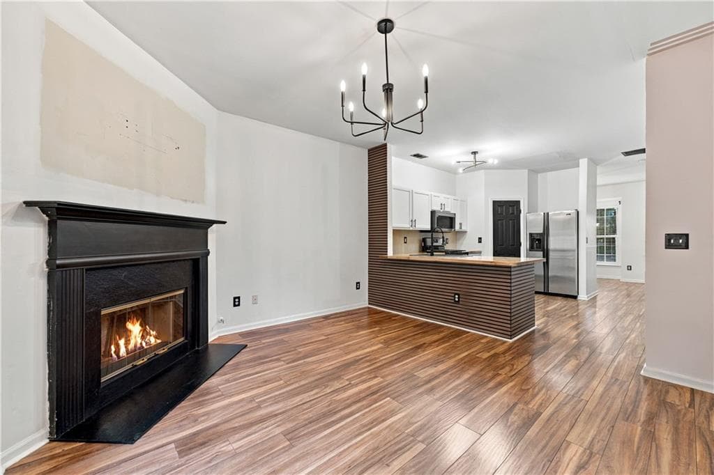 2 bedroom, 3 bathroom, 1,256 sq ft townhouse for rent at 310 Paden Cove Trail, Lawrenceville, GA 30044 for $2,100 a month — photo 9
