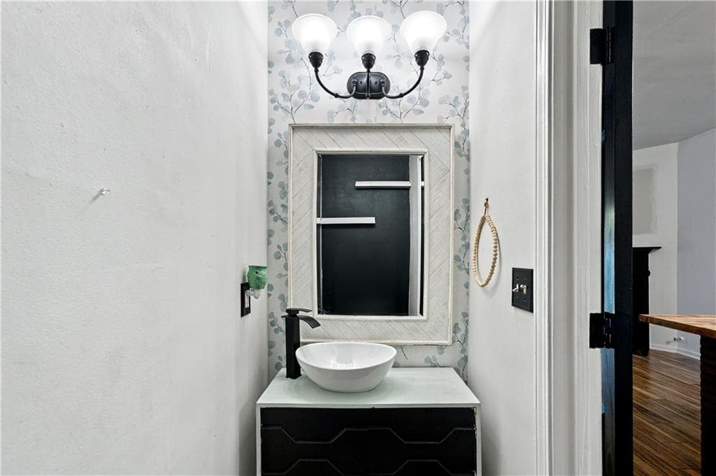 2 bedroom, 3 bathroom, 1,256 sq ft townhouse for rent at 310 Paden Cove Trail, Lawrenceville, GA 30044 for $2,100 a month — photo 10