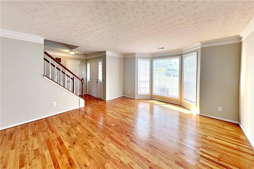 6 bedroom, 3 bathroom, 3,374 sq ft single family residence for rent at 7185 Lone Oak Way, Lithonia, GA 30058 for $2,395 a month — photo 3