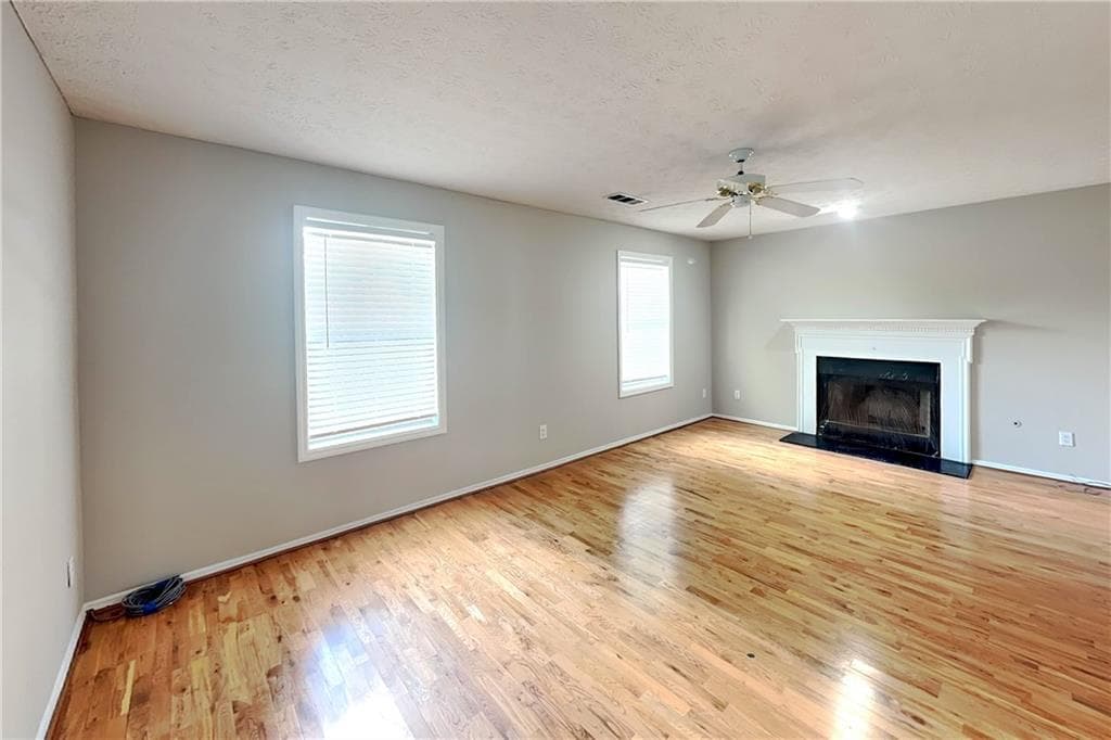 6 bedroom, 3 bathroom, 3,374 sq ft single family residence for rent at 7185 Lone Oak Way, Lithonia, GA 30058 for $2,395 a month — photo 4