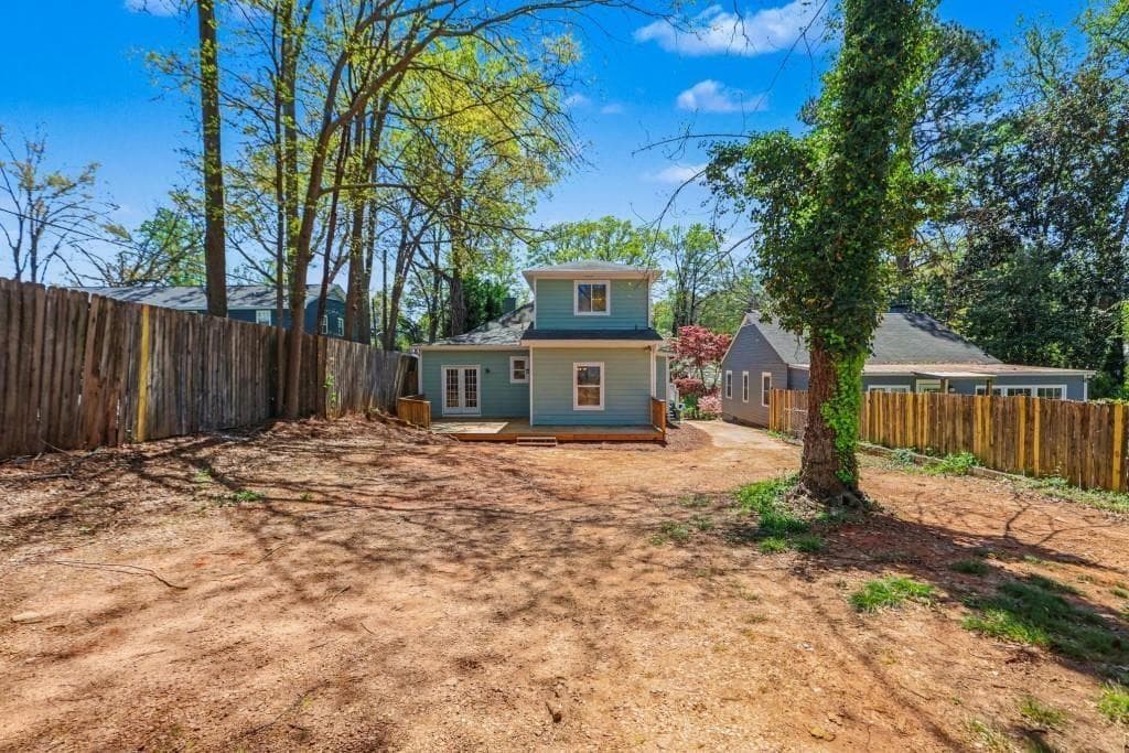 4 bedroom, 3 bathroom, 2,146 sq ft single family residence for rent at 1809A Walker Avenue, Atlanta, GA 30337 for $2,800 a month — photo 7