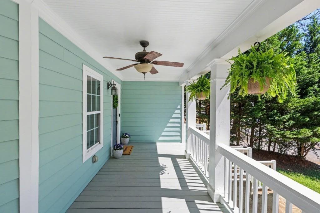 4 bedroom, 3 bathroom, 2,146 sq ft single family residence for rent at 1809A Walker Avenue, Atlanta, GA 30337 for $2,800 a month — photo 9