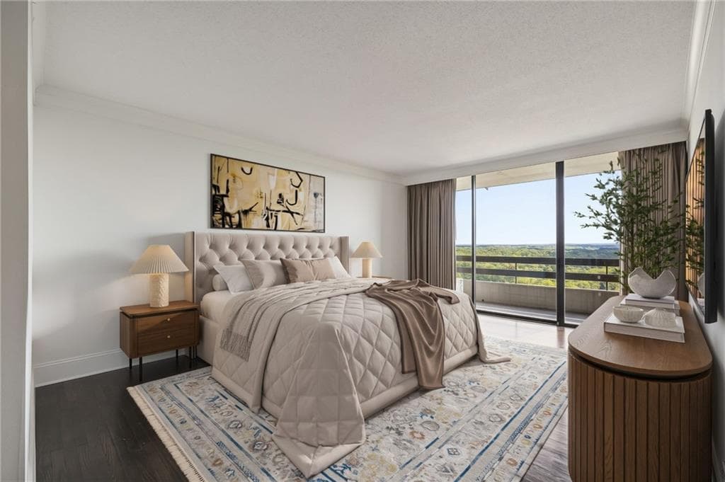 2 bedroom, 2 bathroom, 2,403 sq ft condominium for sale at 2660 Peachtree Road 25G, Atlanta, GA 30305 — photo 10