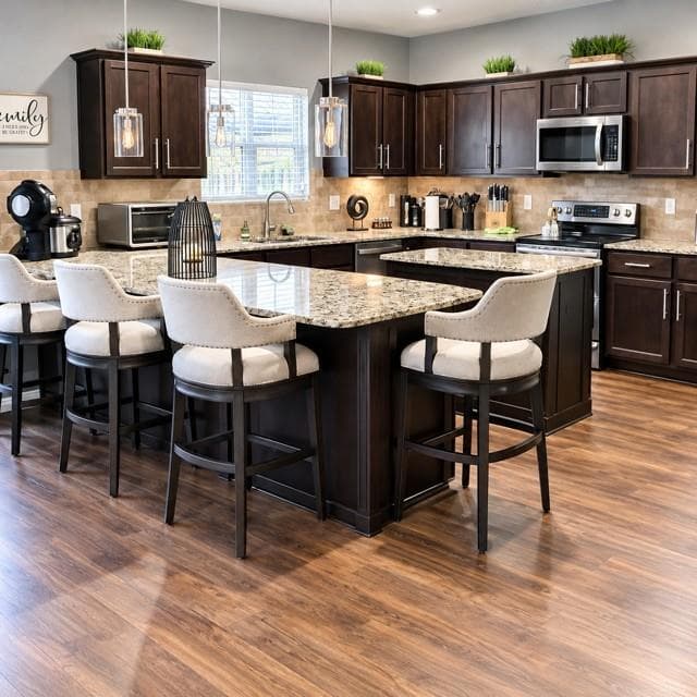 4 bedroom, 3 bathroom, 3,365 sq ft single family residence for sale at 8414 Hillspire Drive, Douglasville, GA 30134 — photo 4