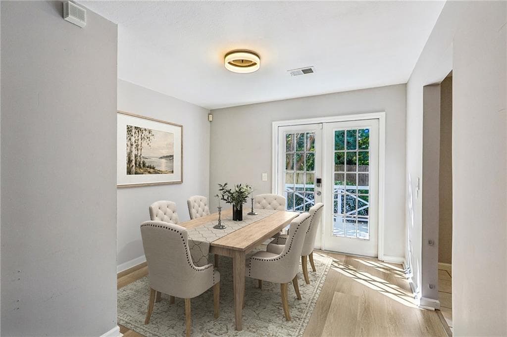 3 bedroom, 3 bathroom, 1,288 sq ft townhouse for sale at 929 Mill Stone Drive, Marietta, GA 30062 — photo 4