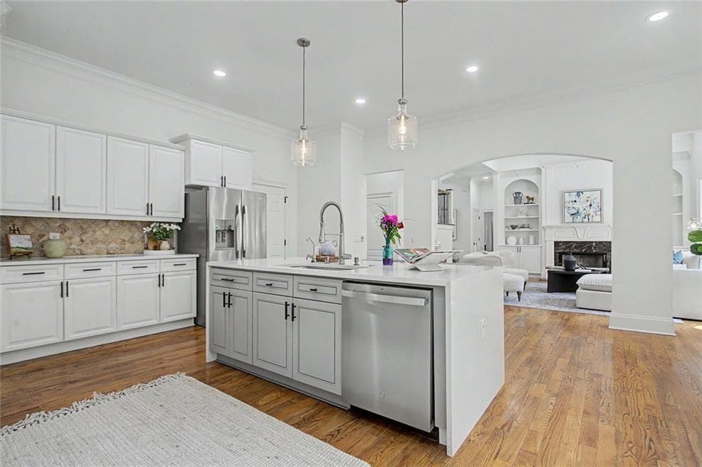 7 bedroom, 5 bathroom, 5,514 sq ft single family residence for rent at 2995 Rock Mill Road, Alpharetta, GA 30022 for $6,500 a month — photo 3