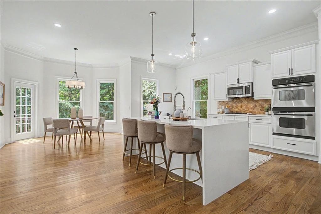 7 bedroom, 5 bathroom, 5,514 sq ft single family residence for rent at 2995 Rock Mill Road, Alpharetta, GA 30022 for $6,500 a month — photo 10