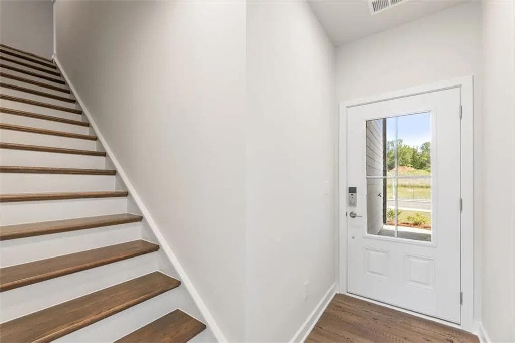 3 bedroom, 3 bathroom, 1,855 sq ft townhouse for sale at 2983 Crystal Springs Point 146, Gainesville, GA 30507 — photo 10