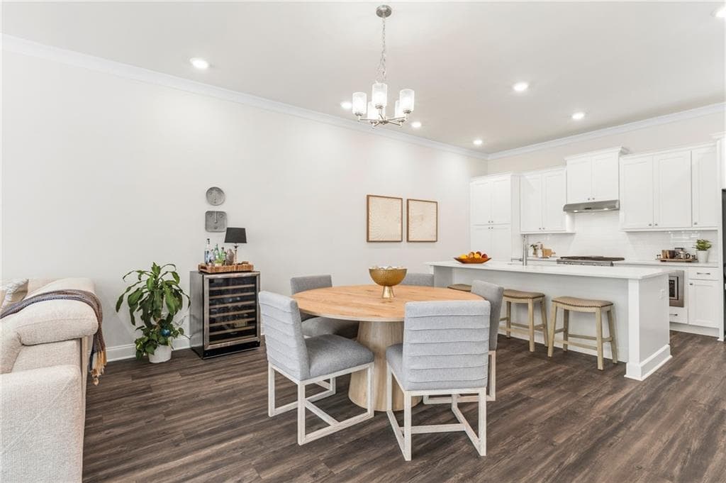 3 bedroom, 4 bathroom, 2,142 sq ft townhouse for sale at 1847 La Dawn Lane, Atlanta, GA 30318 — photo 8