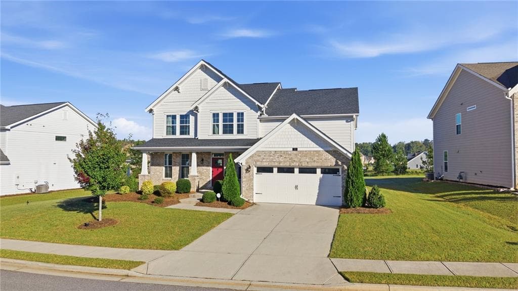 4 bedroom, 3 bathroom, 2,769 sq ft single family residence for sale at 31 Candlewood Lane, Hoschton, GA 30548