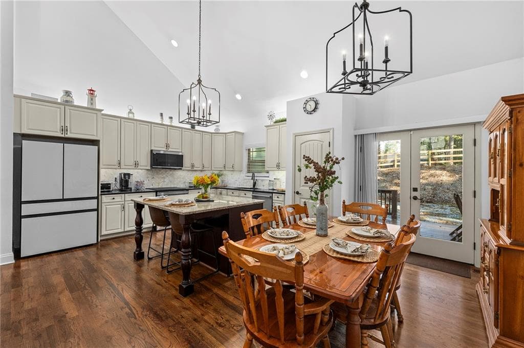 5 bedroom, 4 bathroom, 3,746 sq ft single family residence for sale at 311 Old White Oak Trail, Dawsonville, GA 30534 — photo 2