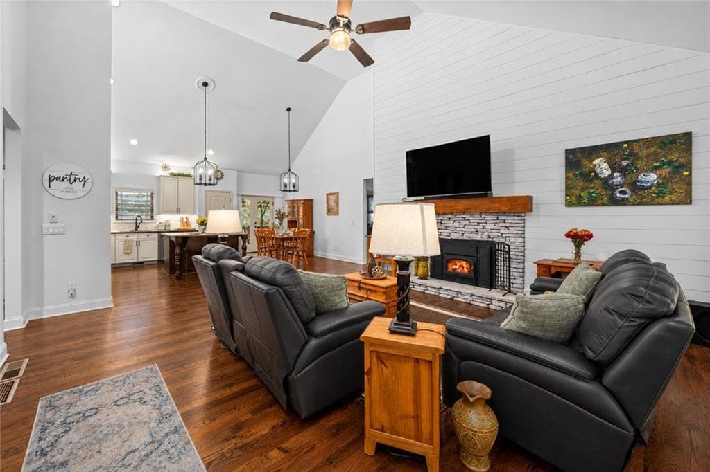 5 bedroom, 4 bathroom, 3,746 sq ft single family residence for sale at 311 Old White Oak Trail, Dawsonville, GA 30534 — photo 8