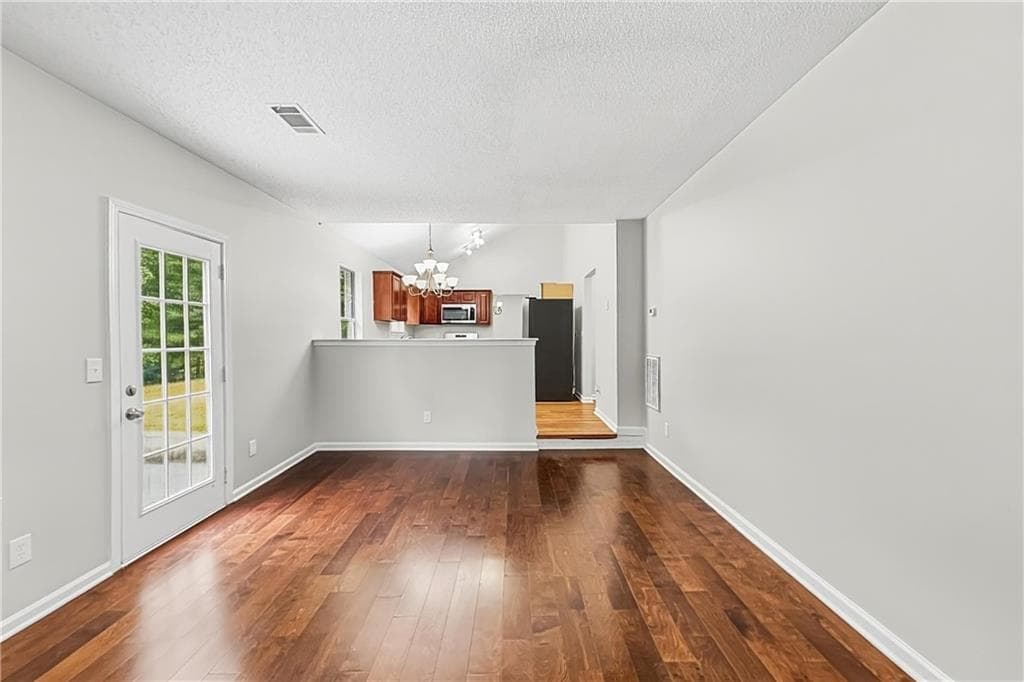 3 bedroom, 3 bathroom, 2,172 sq ft single family residence for sale at 3584 Cherry Bloom Way, Decatur, GA 30034 — photo 3