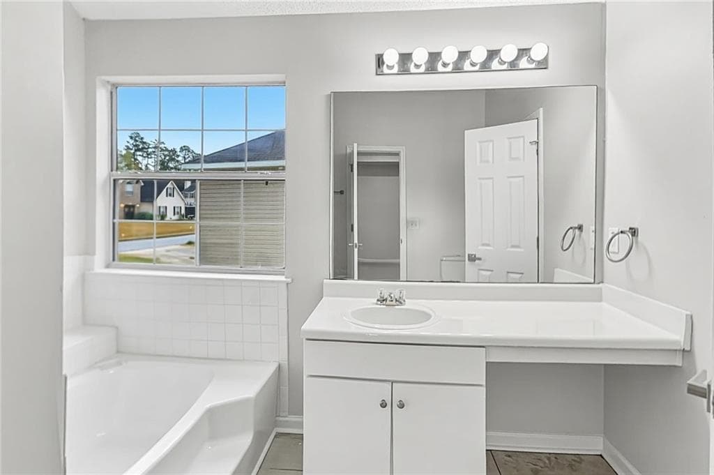 3 bedroom, 3 bathroom, 2,172 sq ft single family residence for sale at 3584 Cherry Bloom Way, Decatur, GA 30034 — photo 10
