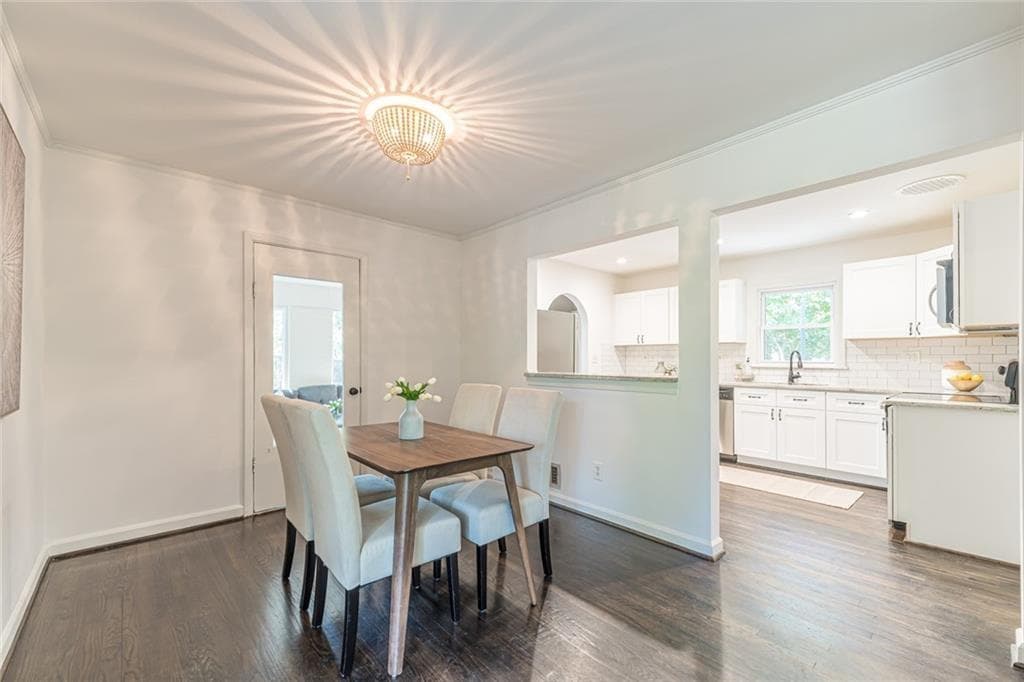 3 bedroom, 2 bathroom, 1,341 sq ft single family residence for rent at 1936 Wellona Place, Atlanta, GA 30345 for $2,900 a month — photo 4