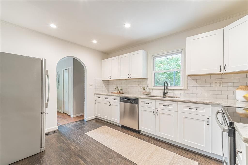 3 bedroom, 2 bathroom, 1,341 sq ft single family residence for rent at 1936 Wellona Place, Atlanta, GA 30345 for $2,900 a month — photo 5