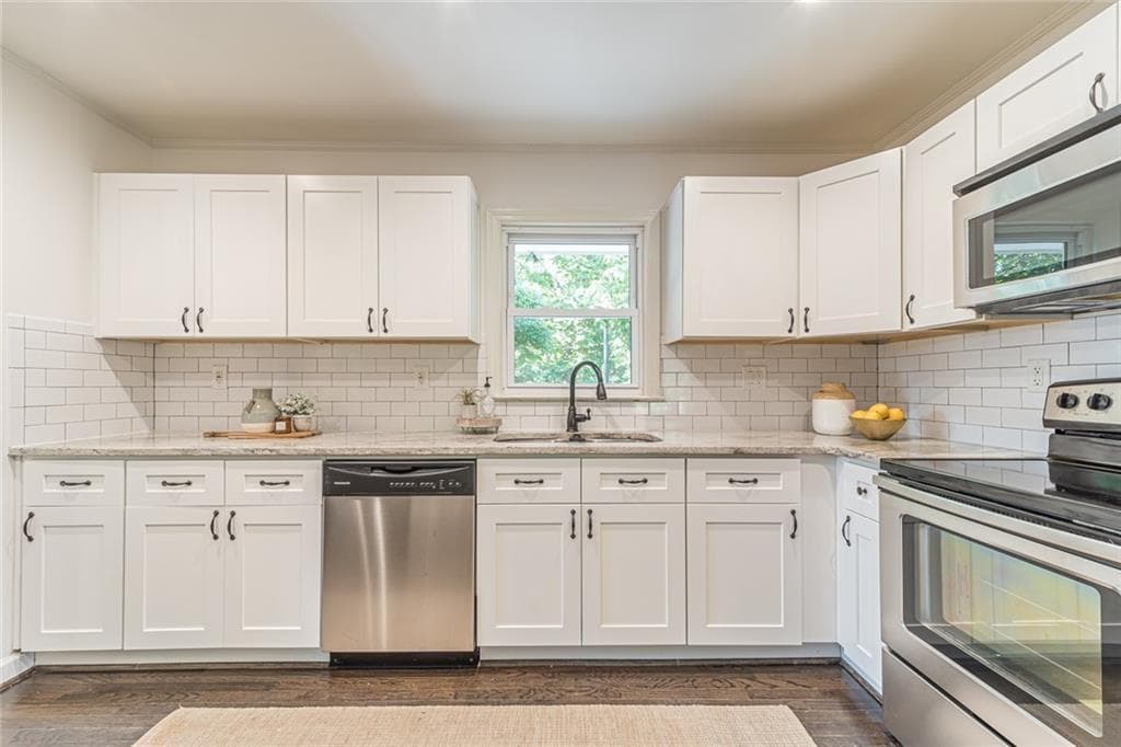3 bedroom, 2 bathroom, 1,341 sq ft single family residence for rent at 1936 Wellona Place, Atlanta, GA 30345 for $2,900 a month — photo 6
