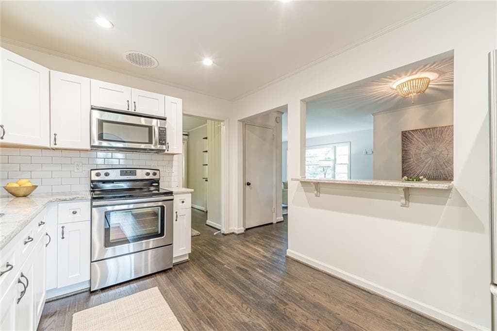 3 bedroom, 2 bathroom, 1,341 sq ft single family residence for rent at 1936 Wellona Place, Atlanta, GA 30345 for $2,900 a month — photo 7