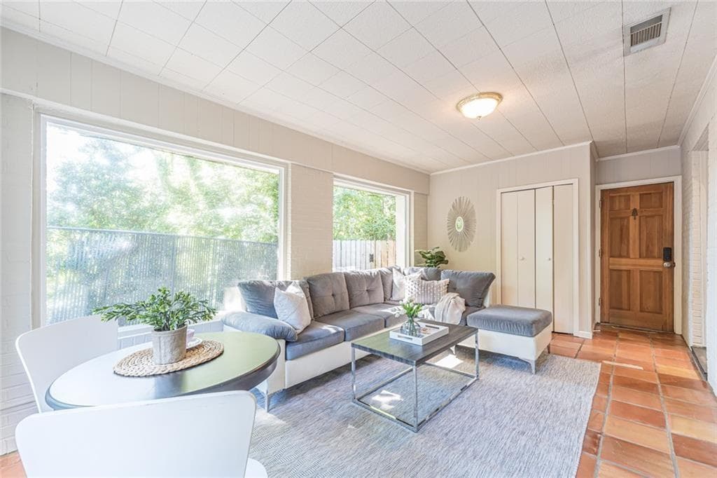 3 bedroom, 2 bathroom, 1,341 sq ft single family residence for rent at 1936 Wellona Place, Atlanta, GA 30345 for $2,900 a month — photo 8