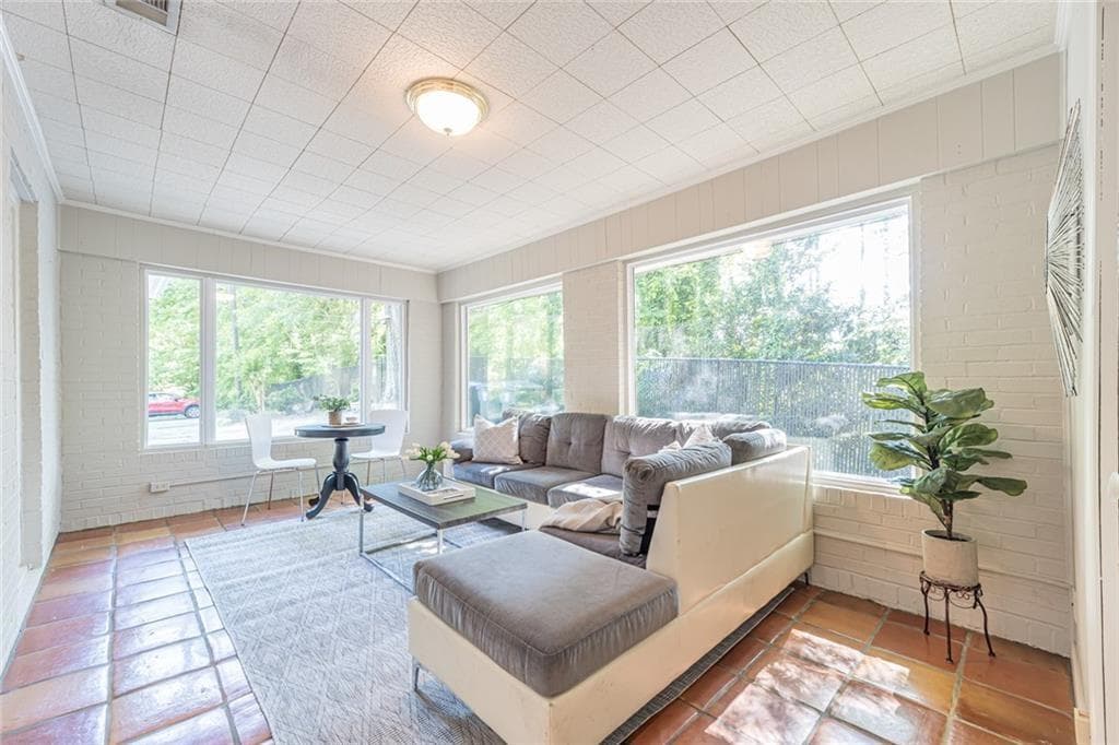 3 bedroom, 2 bathroom, 1,341 sq ft single family residence for rent at 1936 Wellona Place, Atlanta, GA 30345 for $2,900 a month — photo 9