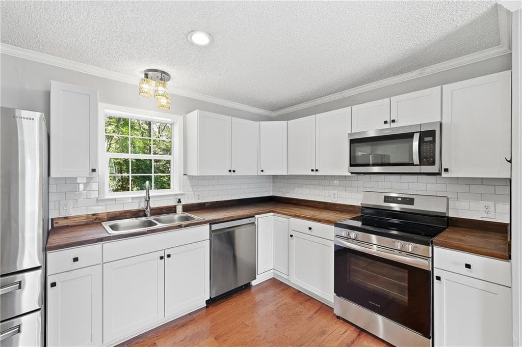 3 bedroom, 2 bathroom, 1,188 sq ft single family residence for sale at 113 Lonesome Pond Road, Cleveland, GA 30528 — photo 9