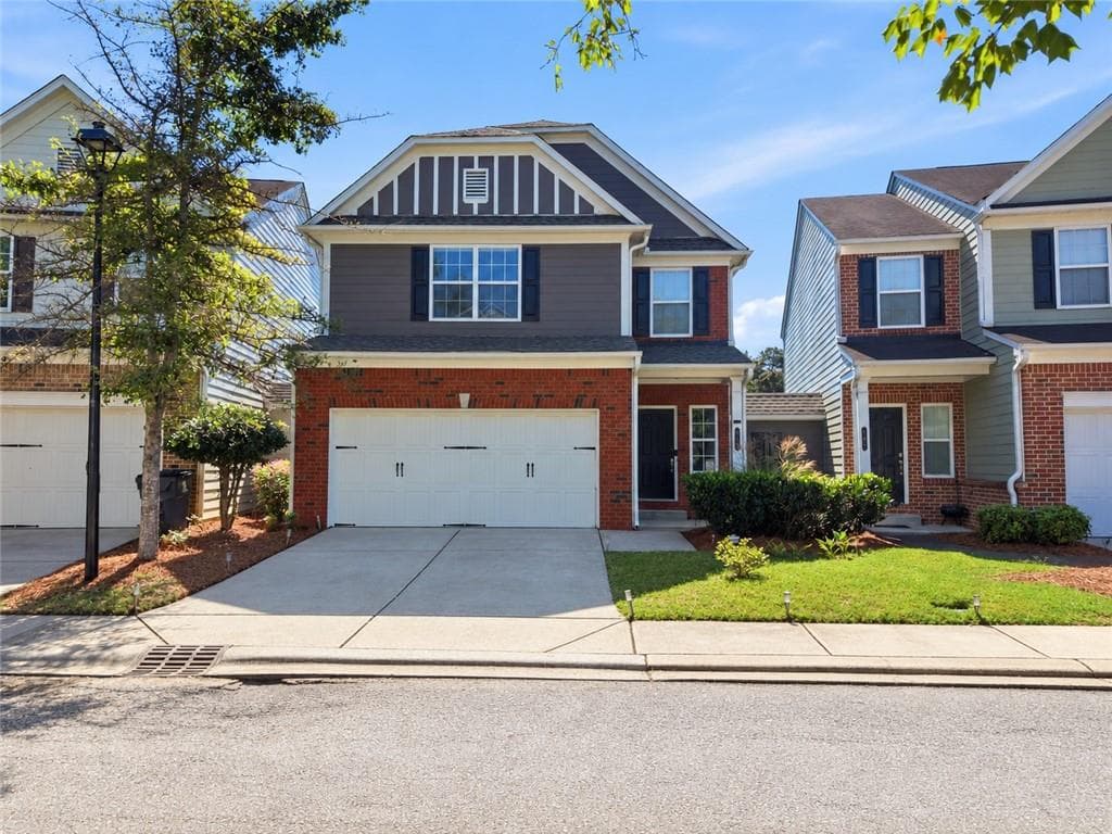3 bedroom, 3 bathroom, 1,952 sq ft townhouse for rent at 600 Morrow Lane, Atlanta, GA 30331 for $2,800 a month — photo 2