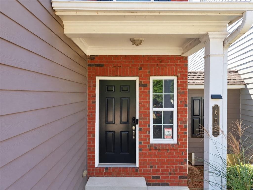 3 bedroom, 3 bathroom, 1,952 sq ft townhouse for rent at 600 Morrow Lane, Atlanta, GA 30331 for $2,800 a month — photo 3