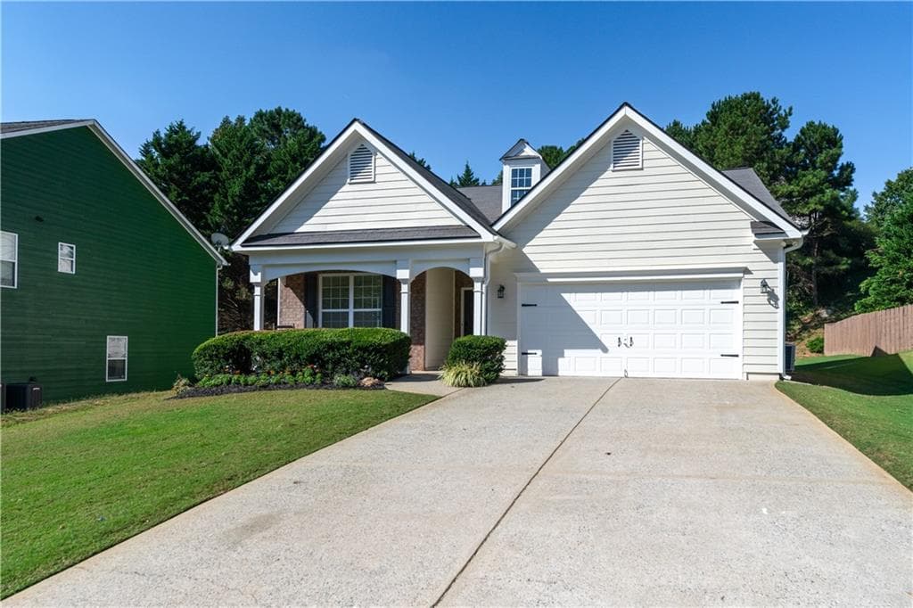 3 bedroom, 2 bathroom, 1,775 sq ft single family residence for sale at 408 Pine Log Court, Canton, GA 30115 — photo 2