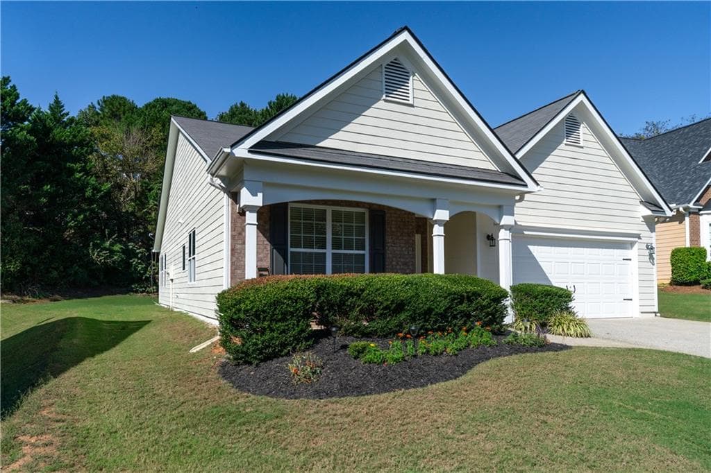 3 bedroom, 2 bathroom, 1,775 sq ft single family residence for sale at 408 Pine Log Court, Canton, GA 30115 — photo 3