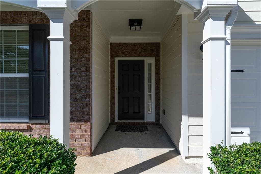 3 bedroom, 2 bathroom, 1,775 sq ft single family residence for sale at 408 Pine Log Court, Canton, GA 30115 — photo 4