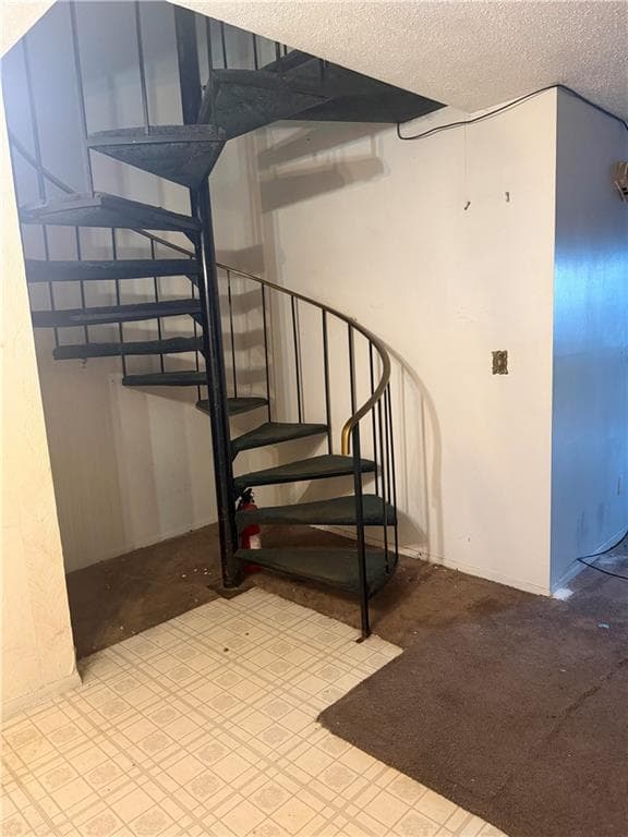 1 bedroom, 1 bathroom, 750 sq ft condominium for sale at 4701 Flat Shoals Road 21C, Union City, GA 30291 — photo 4