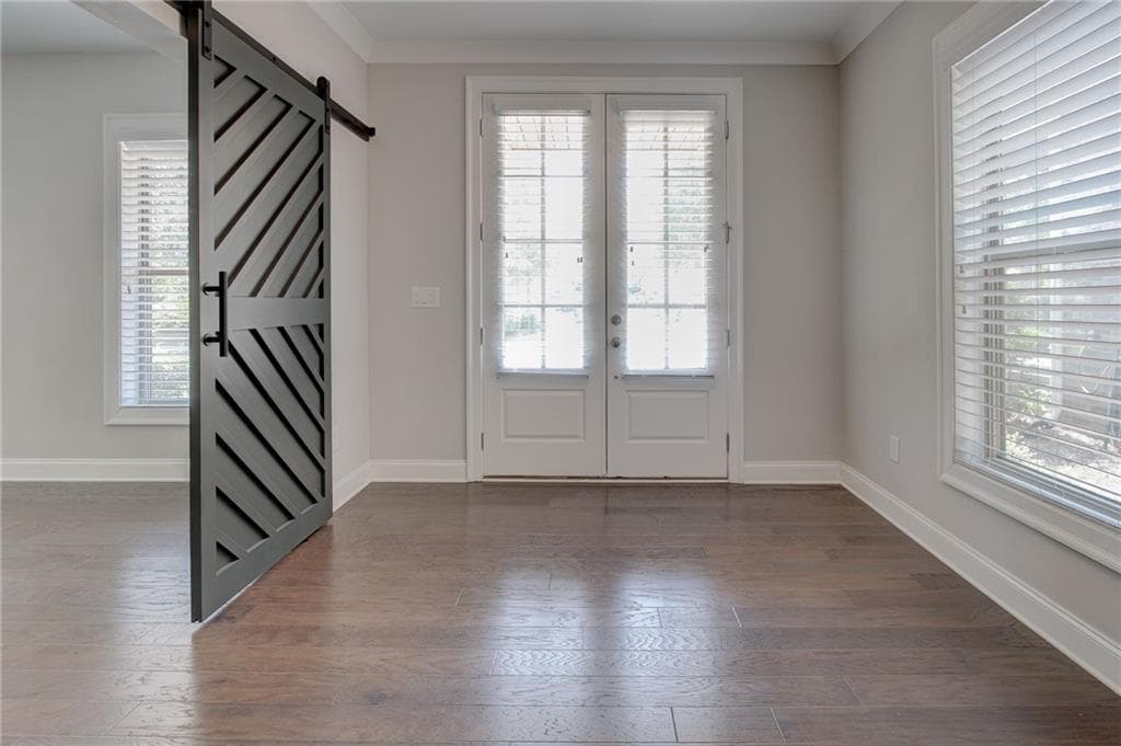 4 bedroom, 4 bathroom, 3,156 sq ft single family residence for rent at 640 Hanlon Way, Alpharetta, GA 30009 for $5,500 a month — photo 4