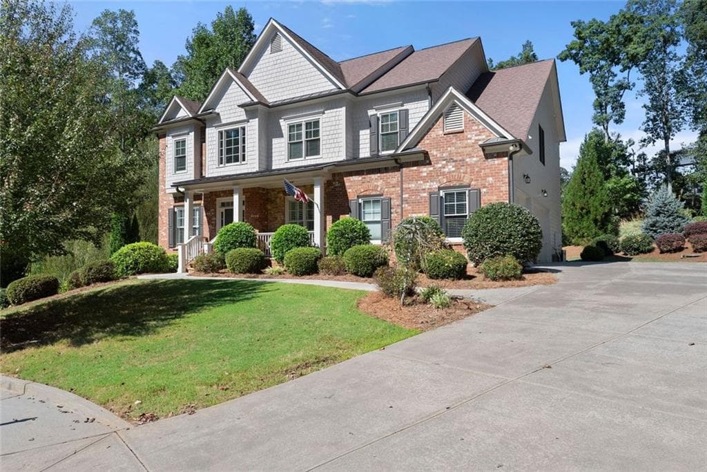 6 bedroom, 6 bathroom, 5,505 sq ft single family residence for sale at 6230 Leeward Tide Court, Cumming, GA 30041 — photo 2
