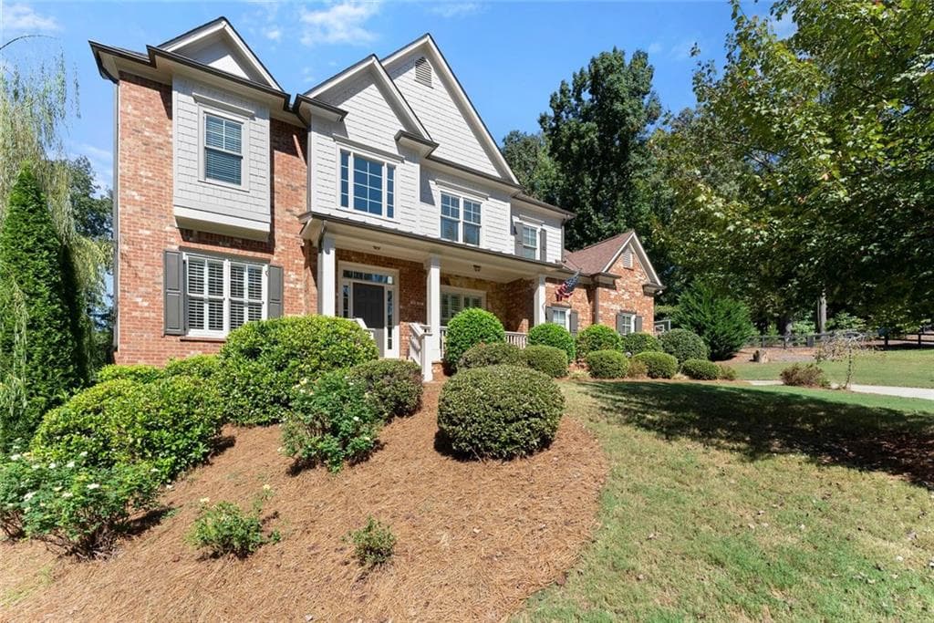 6 bedroom, 6 bathroom, 5,505 sq ft single family residence for sale at 6230 Leeward Tide Court, Cumming, GA 30041 — photo 1 of 69