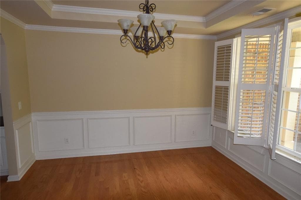 5 bedroom, 4 bathroom, 3,203 sq ft single family residence for sale at 4750 Heathcliff Way, Cumming, GA 30041 — photo 5