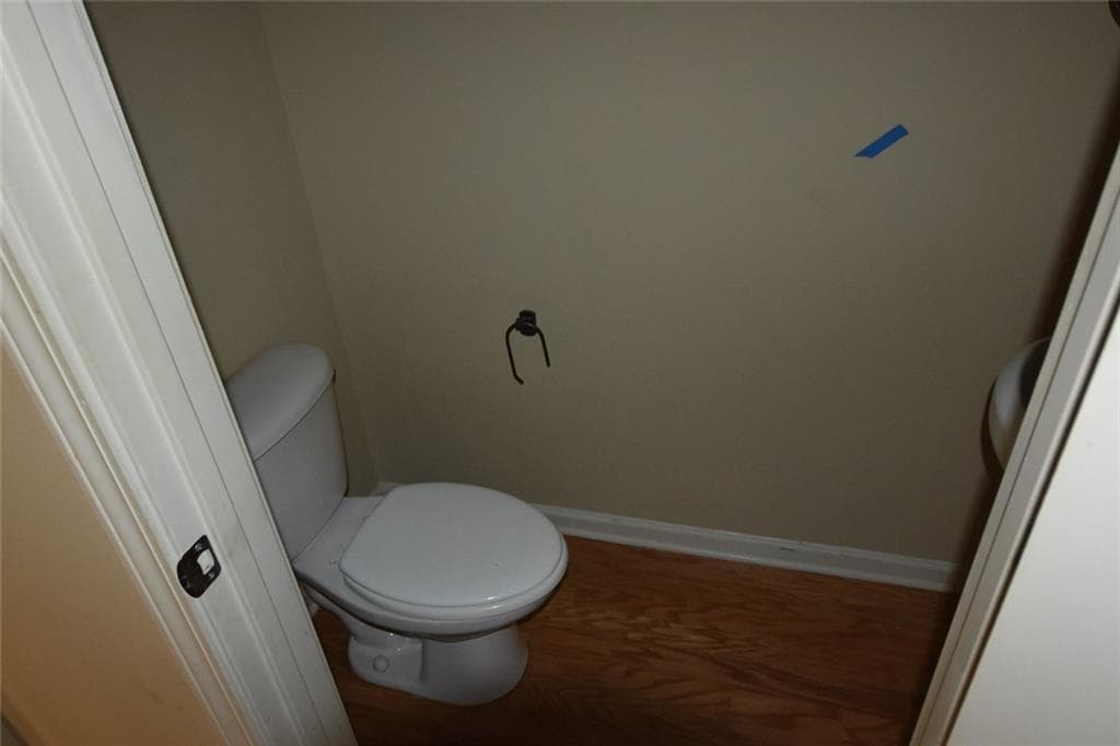 5 bedroom, 4 bathroom, 3,203 sq ft single family residence for sale at 4750 Heathcliff Way, Cumming, GA 30041 — photo 6