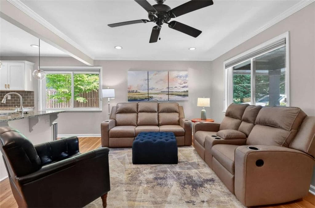 2 bedroom, 1 bathroom, 864 sq ft single family residence for sale at 823 Frances Drive, Smyrna, GA 30080 — photo 9